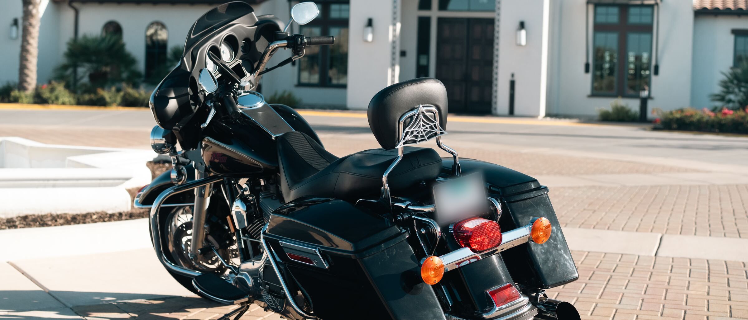 Harley Touring with The Black Widow sissy bar, full bike view